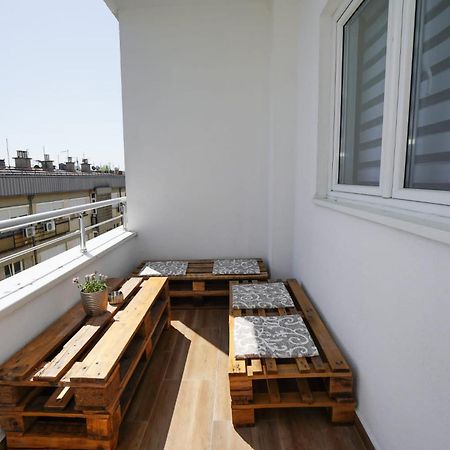 Todor Apartmani Kladovo Kültér fotó